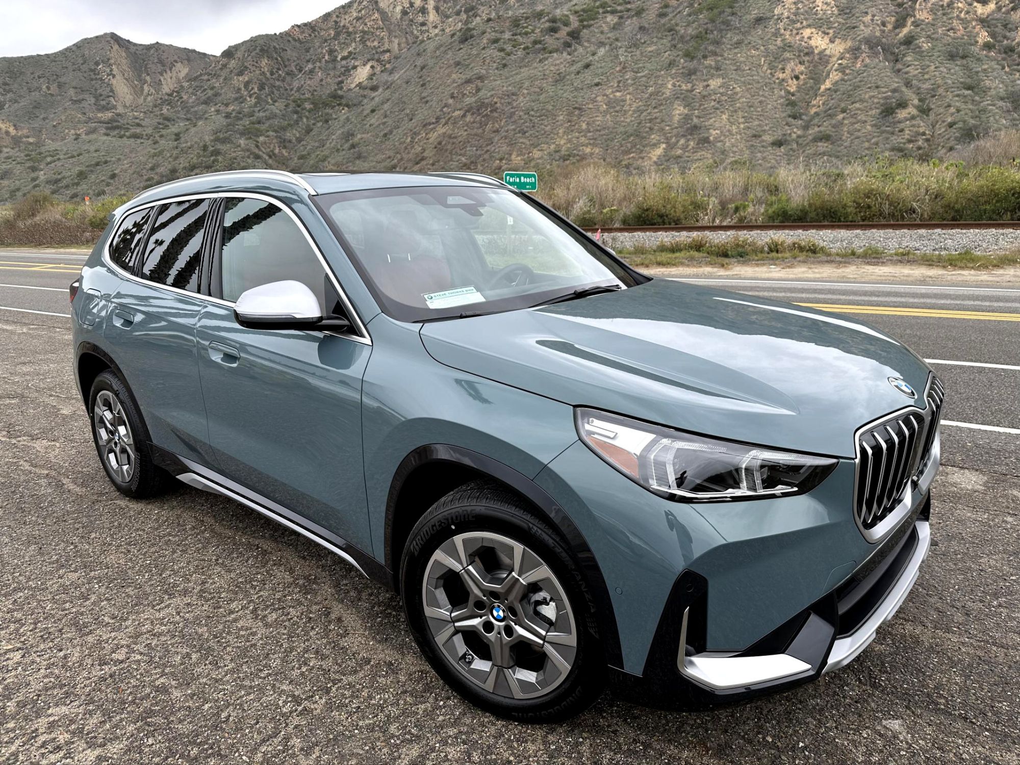 BMW Indonesia hadirkan BMW X1 dengan varian warna baru di 2024 ??? BMW ...